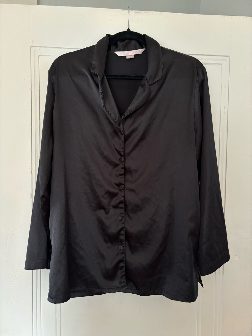 Victoria's Secret Black Satin Button-Up Pajama set size medium